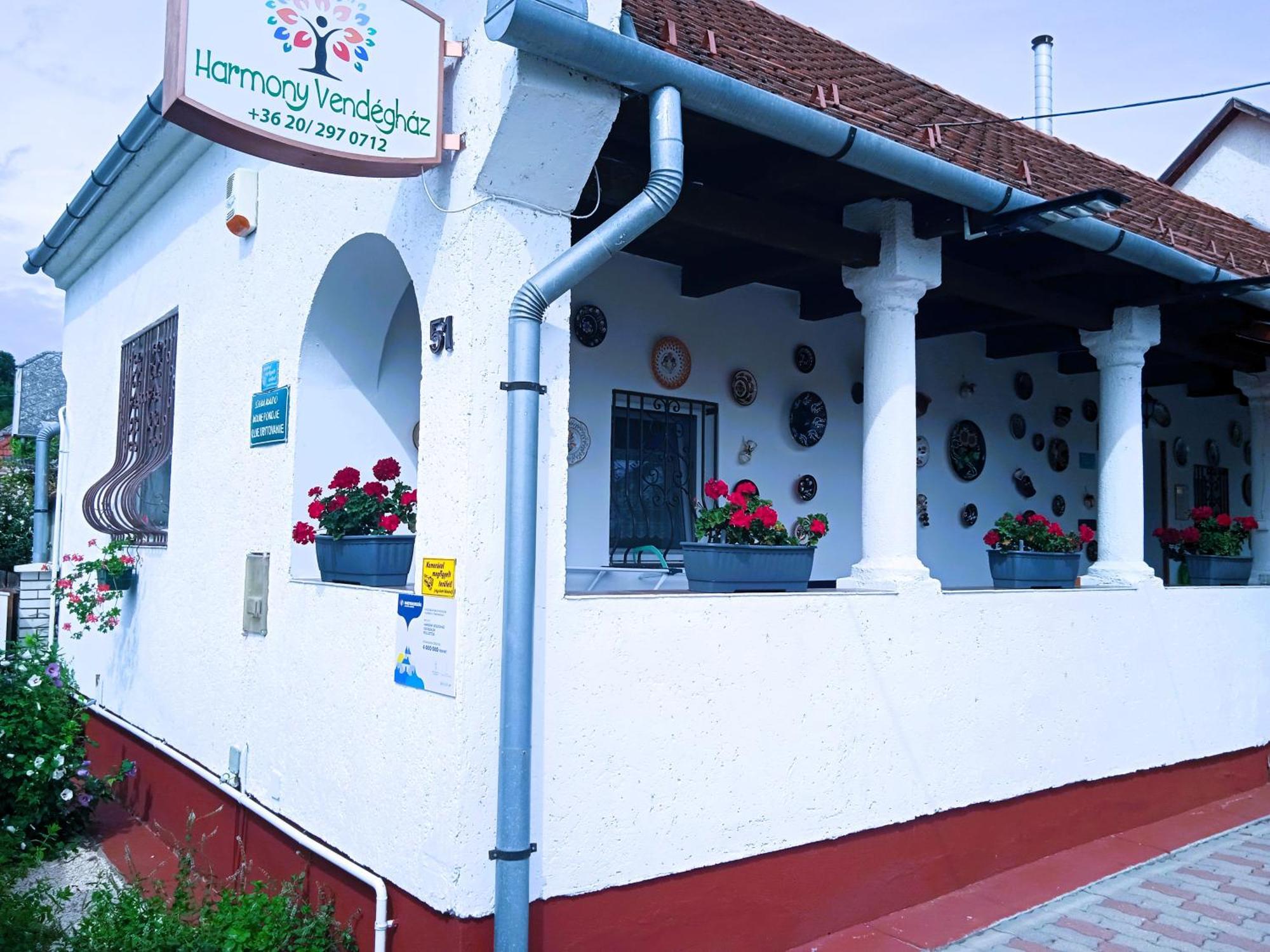 Harmony Vendeghaz Egerszalok Appartement Buitenkant foto