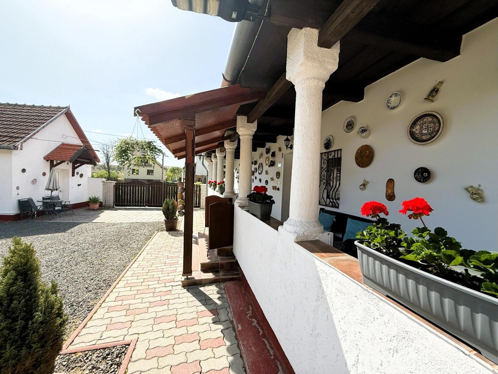 Harmony Vendeghaz Egerszalok Appartement Buitenkant foto
